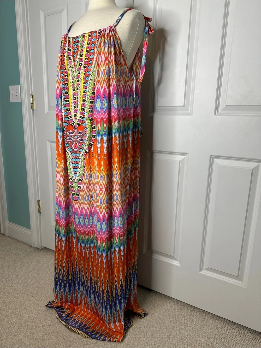 True Colours By La Moda Crystal Embellished Luxury Caftan SzOS NWOT